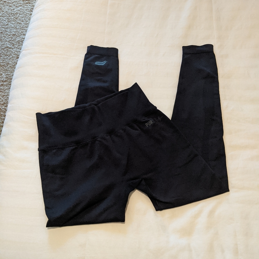 Pursue Fitness x Hopescope Medium Black